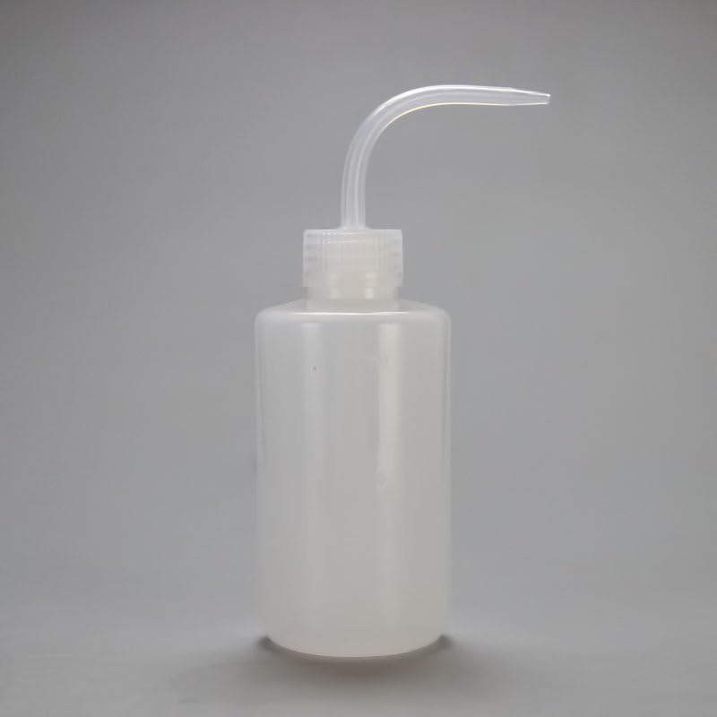 10 PCS Plastic Wash Bottles with Bent Nozzles for washing and cleaning by Unknown