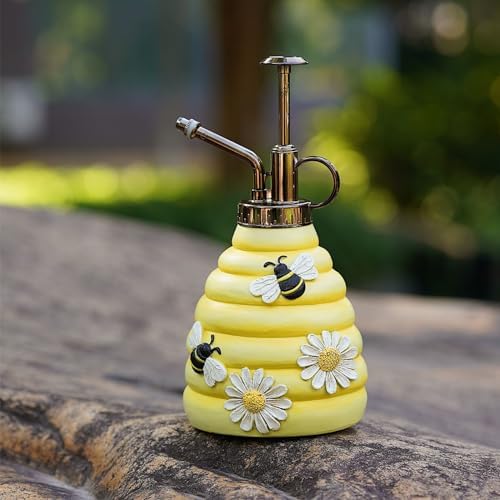 Creative Bee-Shaped Watering Can for Indoor Plant Care and Gardening - Adorable and Durable Tool for Plant Lovers - Image 3