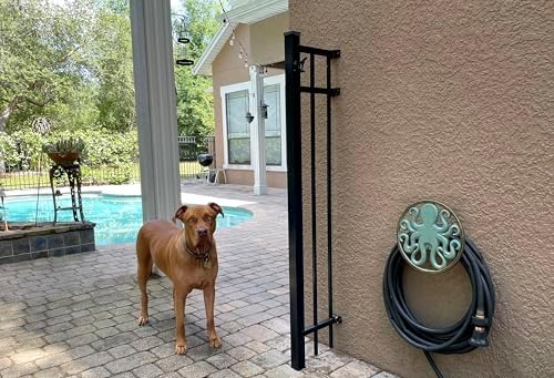 Zeckos Octopus Garden Hose Holder, 12 Inch Verdigris Cast Iron Wall Mount - Image 2