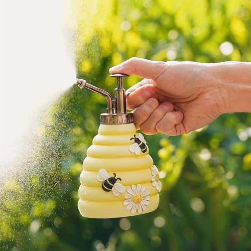 Creative Bee-Shaped Watering Can for Indoor Plant Care and Gardening - Adorable and Durable Tool for Plant Lovers - Image 5