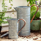 Park Hill Collection ECM82335 Tin Watering Can, Small, 8-inch Height - Image 2