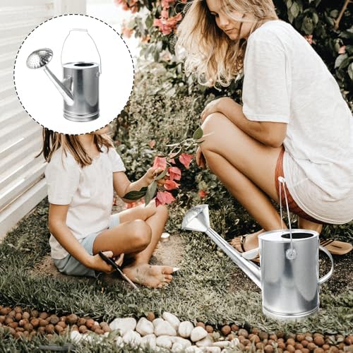 FAVOMOTO Galvanized Iron Watering Can 5l Thick Vintage Sprinkling Pot for Indoor Outdoor Plant Watering with Long Spout Household Garden Use - Image 7